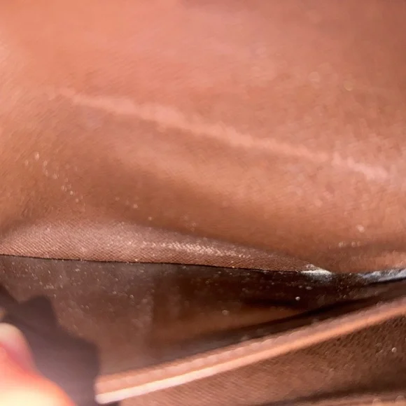 Louis Vuitton Damier Ebene Sarah Wallet pre loved condition - Picture 10 of 12